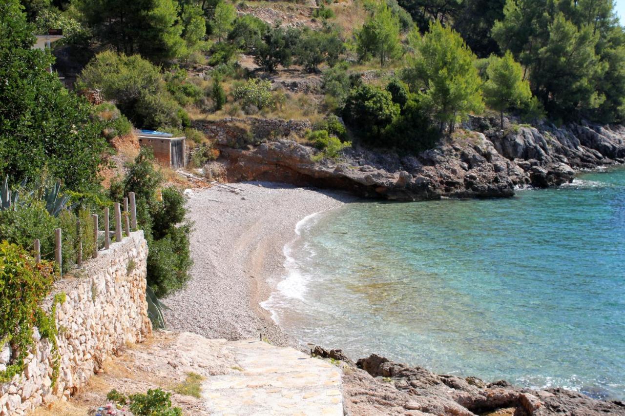 Seaside House For Families With Children Cove Tvrdni Dolac, Hvar - 2057 Gdinj Εξωτερικό φωτογραφία